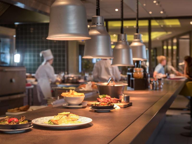 Radisson Bly CDG Airport Havaalanı - Restoran