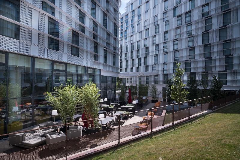 Radisson Bly CDG Airport Havaalanı - Teras