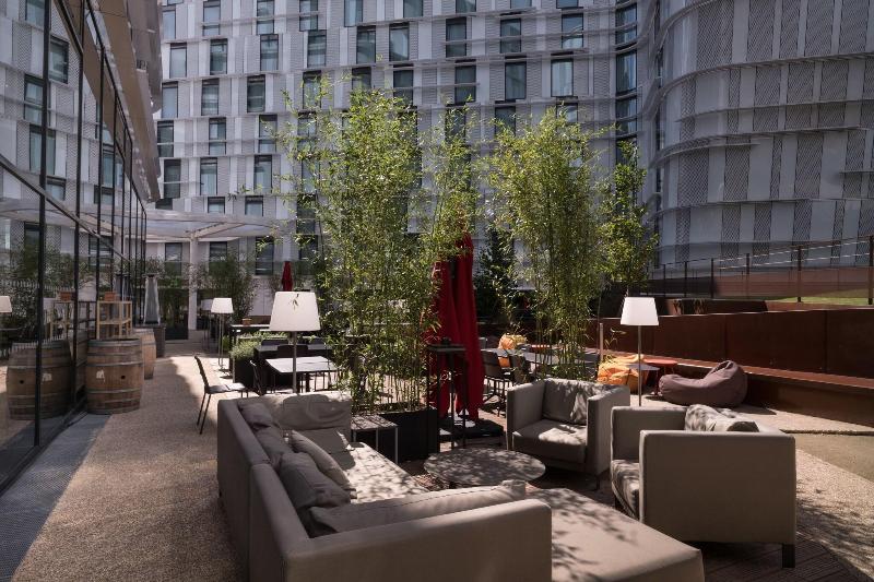 Radisson Bly CDG Airport Havaalanı - Teras