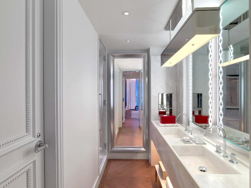 Baccarat Hotel and Residences New York - Oda