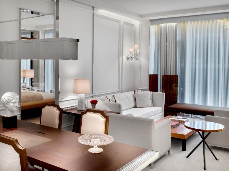 Baccarat Hotel and Residences New York - Oda