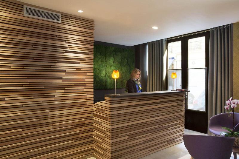 Hotel Eden Paris - Lobi