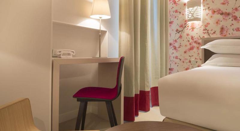 Hotel Eden Paris - Oda