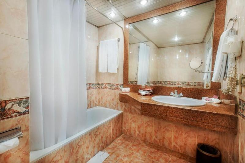 Pyramisa Hotel Luxor - Oda