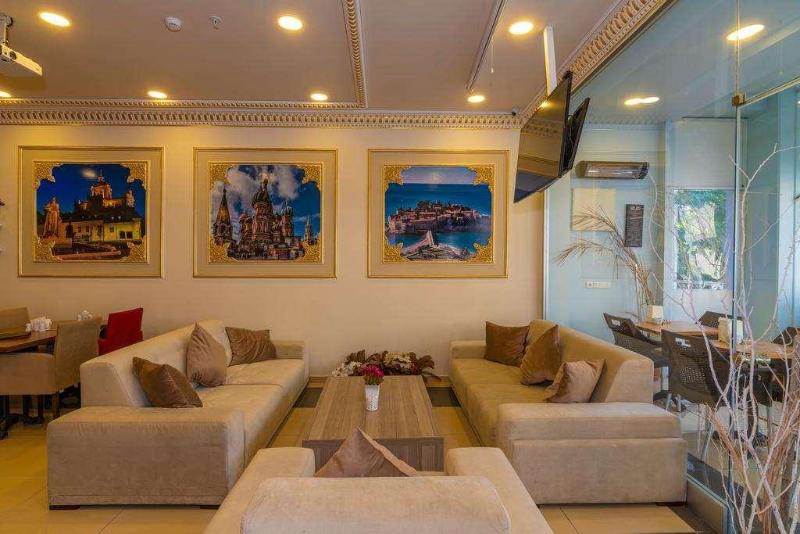 Harmony Hotel - Lobi