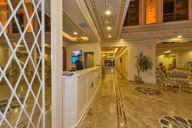 Harmony Hotel - Lobi