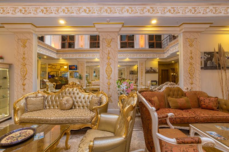 Harmony Hotel - Lobi