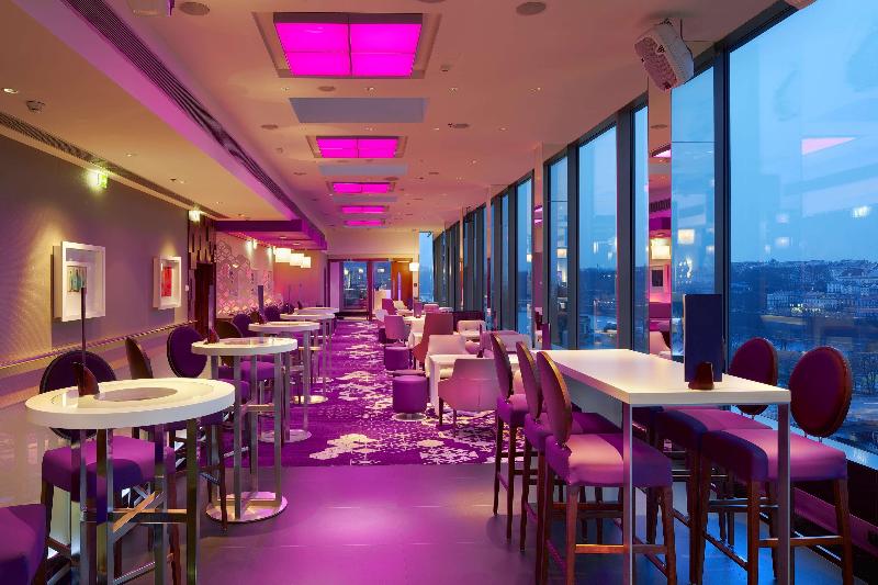Hilton Prague Atrium - Bar