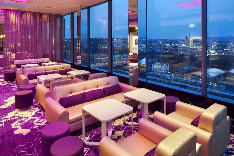 Hilton Prague Atrium - Bar