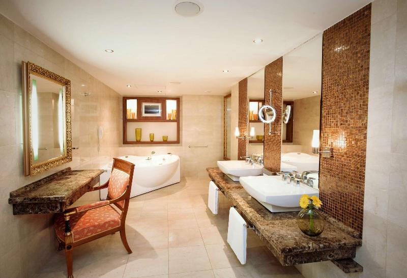 Hilton Prague Atrium - Oda