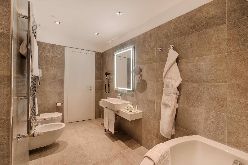 NH Collection Roma Palazzo Cinquecento - Oda