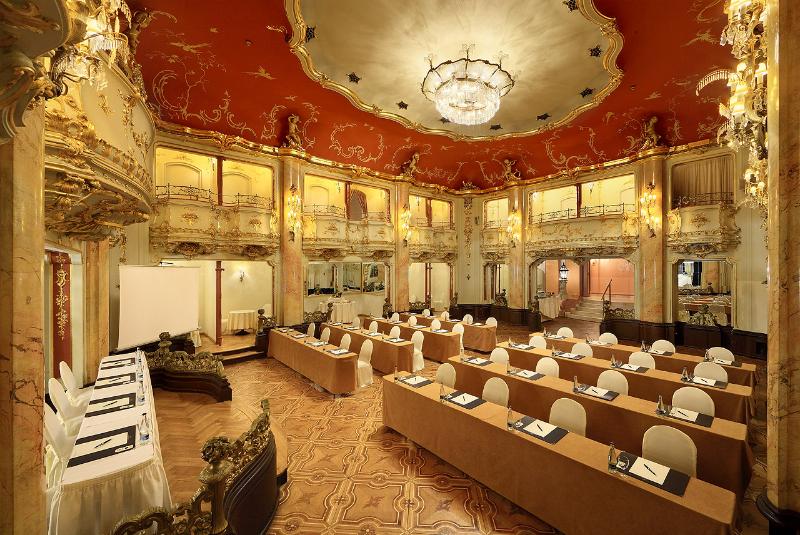 Grand Hotel Bohemia - Toplantı
