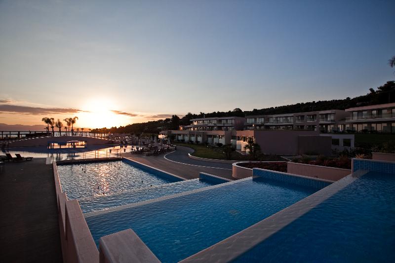 Miraggio Thermal Spa Resort - Havuz