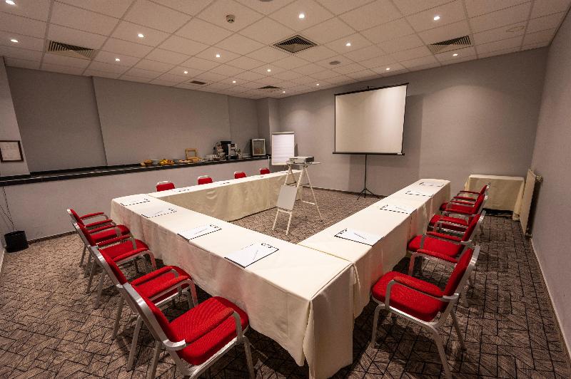 Holiday Inn Budapest - Budaors - Toplantı