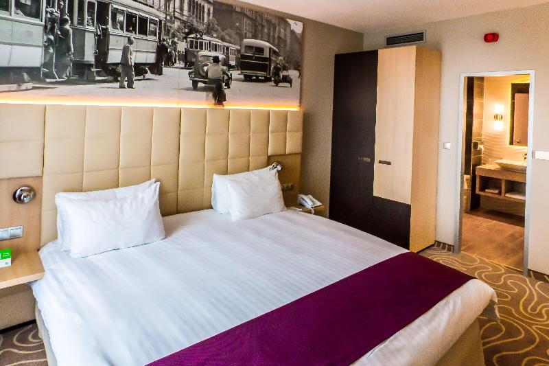 Holiday Inn Budapest - Budaors - Oda