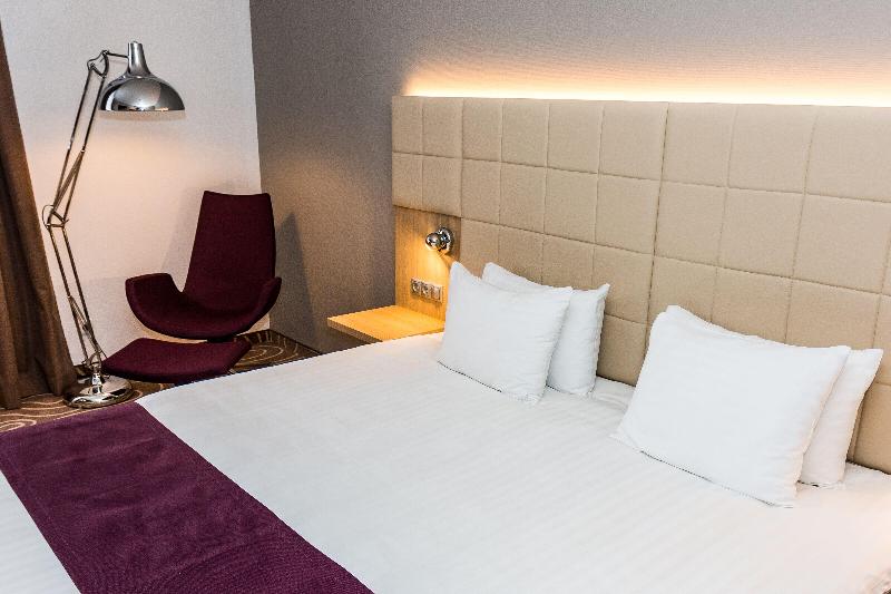 Holiday Inn Budapest - Budaors - Oda