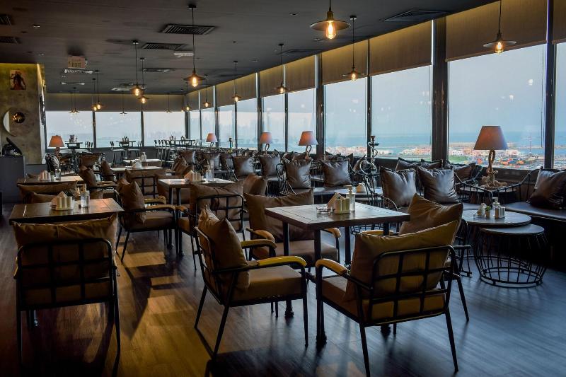 Saraya Corniche Hotel - Genel