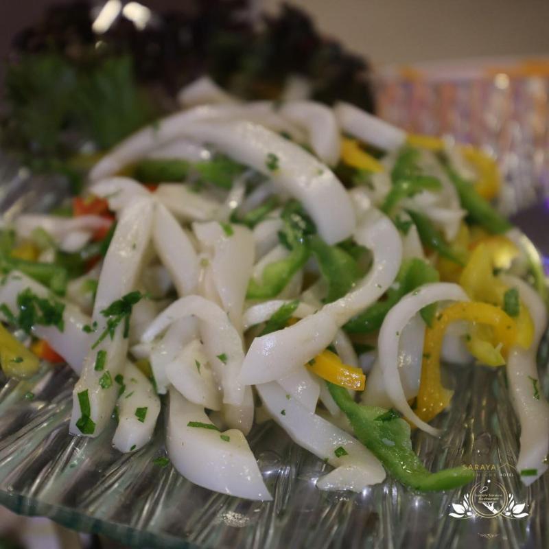 Saraya Corniche Hotel - Restoran