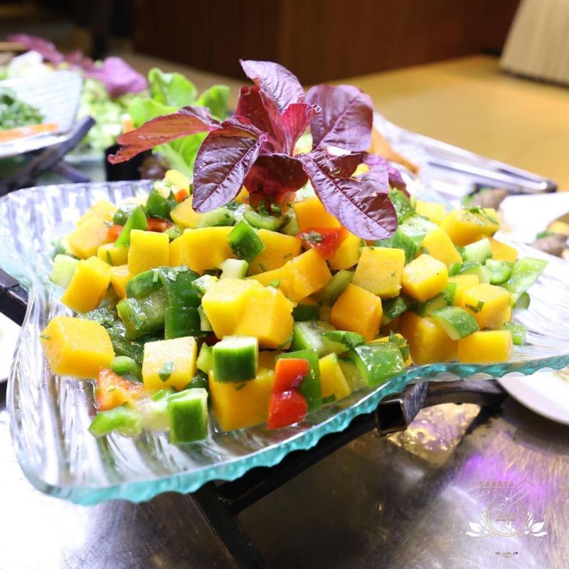Saraya Corniche Hotel - Restoran