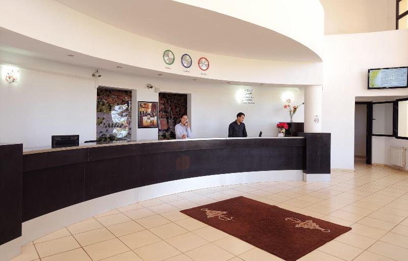 Farah Inn Ifrane - Lobi