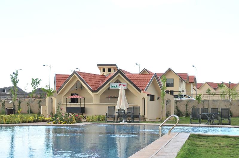Farah Inn Ifrane - Havuz
