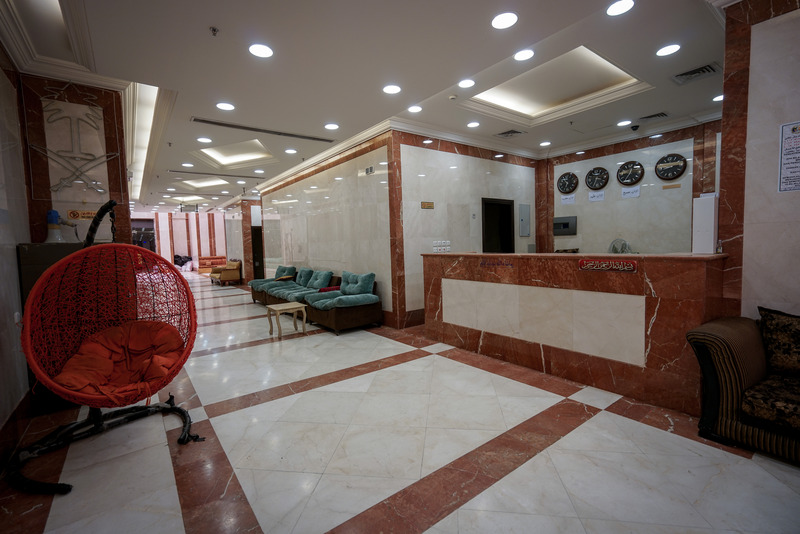 Qasr Alazizia Hotel - Lobi