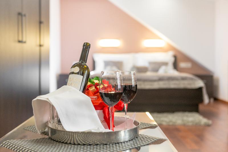 Palace Suites Heritage hotel – Adults Only - Oda