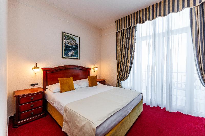 Hotel Savoy - Oda