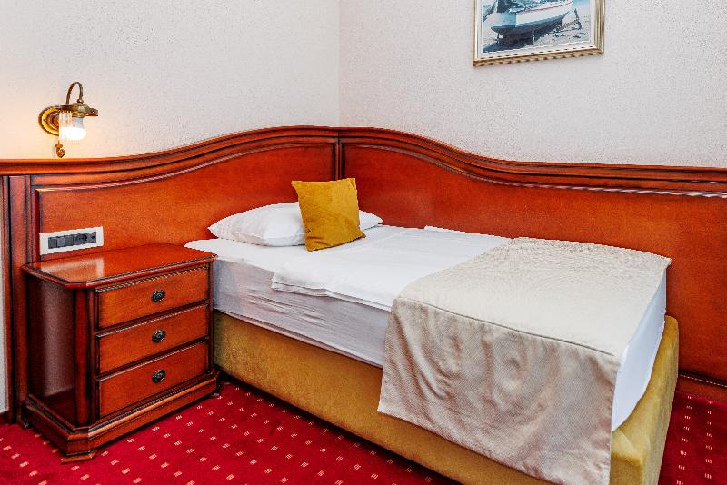 Hotel Savoy - Oda