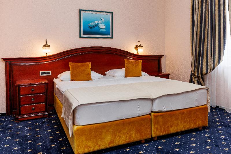 Hotel Savoy - Oda