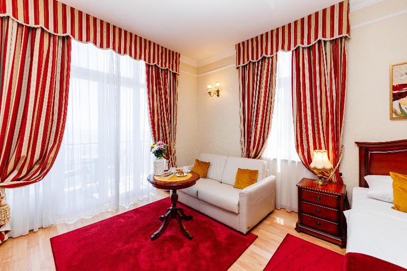 Hotel Savoy - Oda
