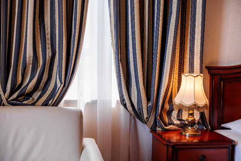 Hotel Savoy - Oda