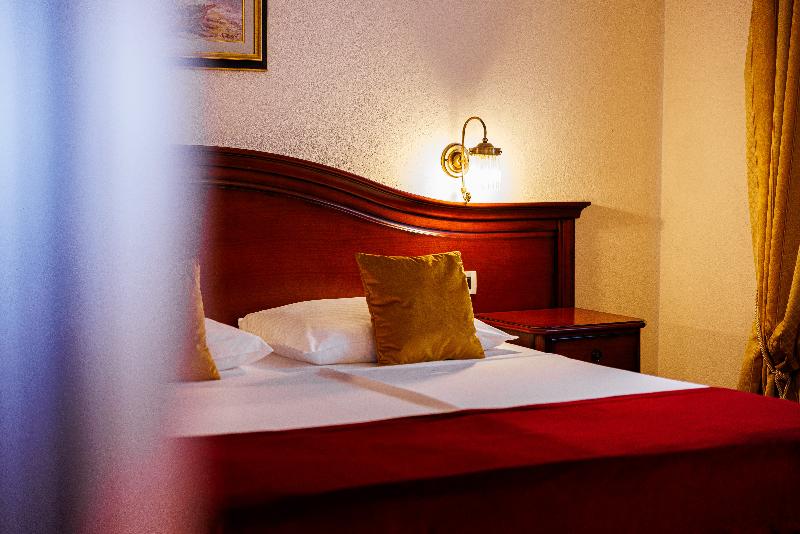 Hotel Savoy - Oda