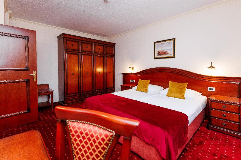 Hotel Savoy - Oda