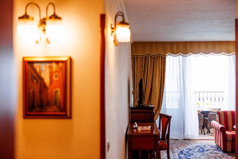 Hotel Savoy - Oda