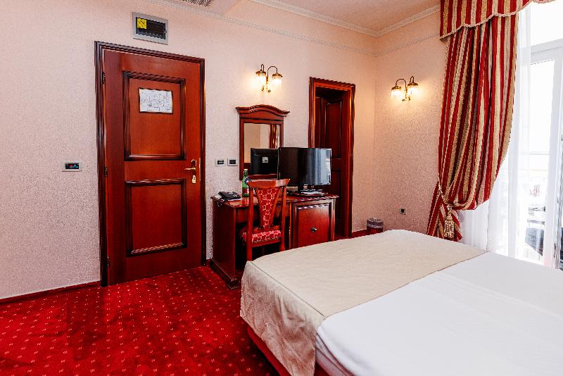 Hotel Savoy - Oda