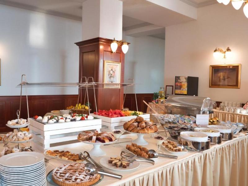 Hotel Savoy - Restoran