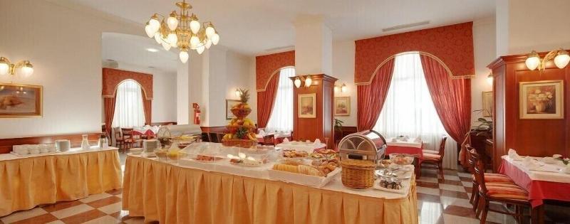 Hotel Savoy - Restoran