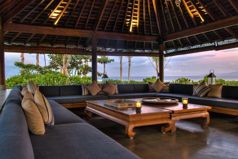Jeeva Saba Bali - Bar
