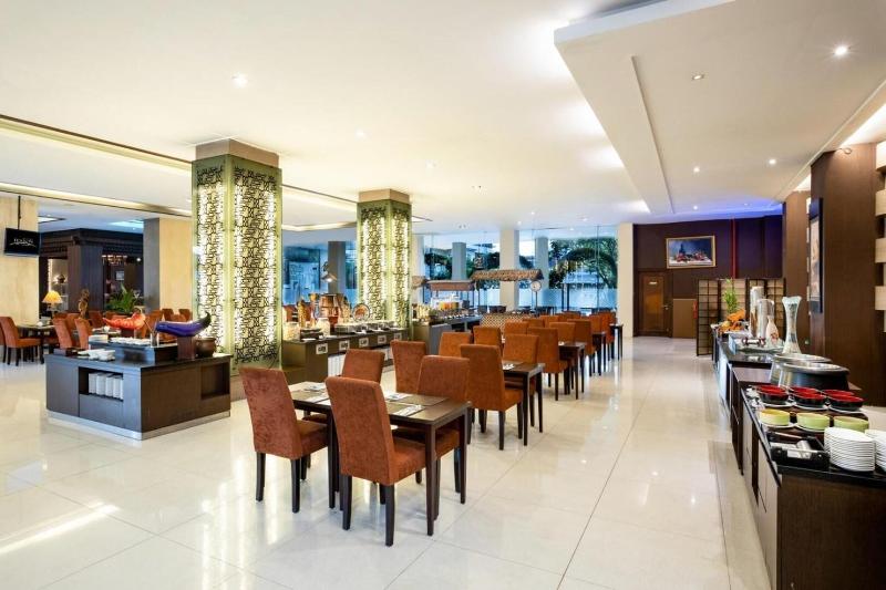 Horison Ultima Riss Yogyakarta - Restoran