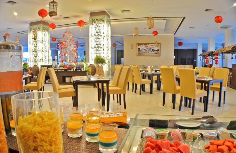 Horison Ultima Riss Yogyakarta - Restoran