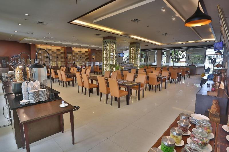 Horison Ultima Riss Yogyakarta - Restoran