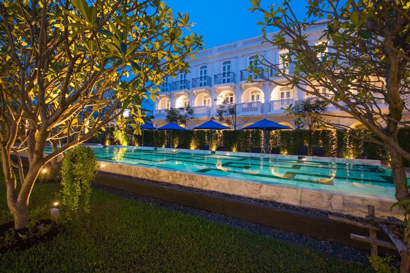 Little Nyonya Hotel - Havuz