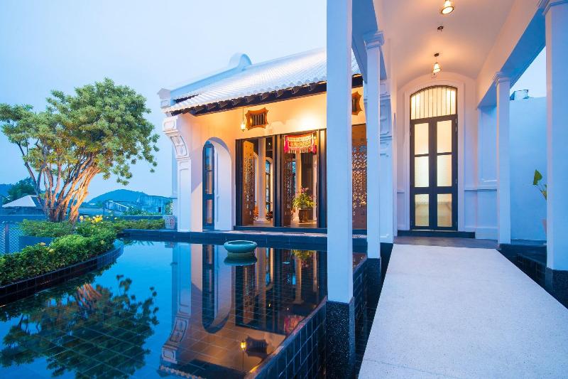 Little Nyonya Hotel - Havuz
