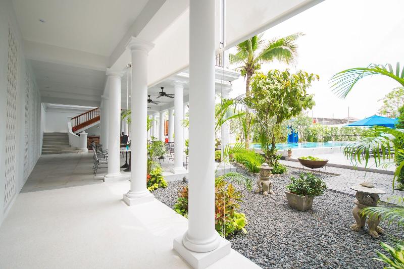 Little Nyonya Hotel - Teras