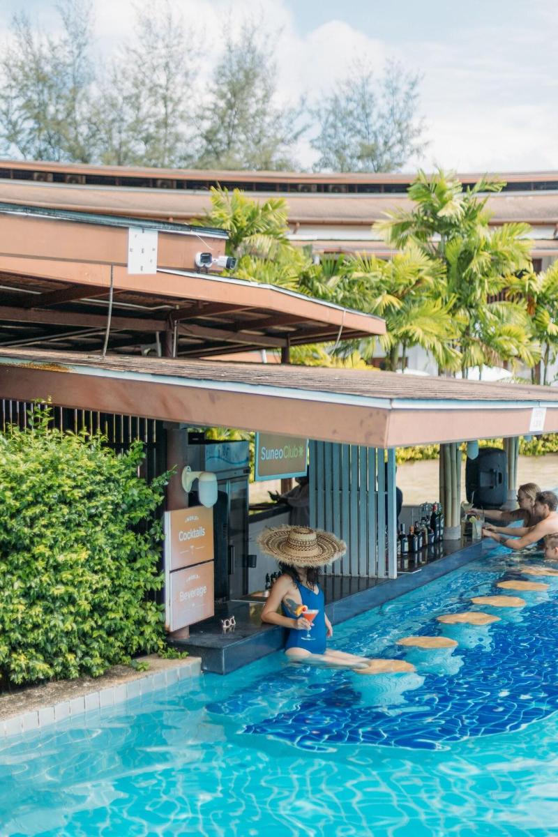 Arinara Beach Resort Phuket - Bar