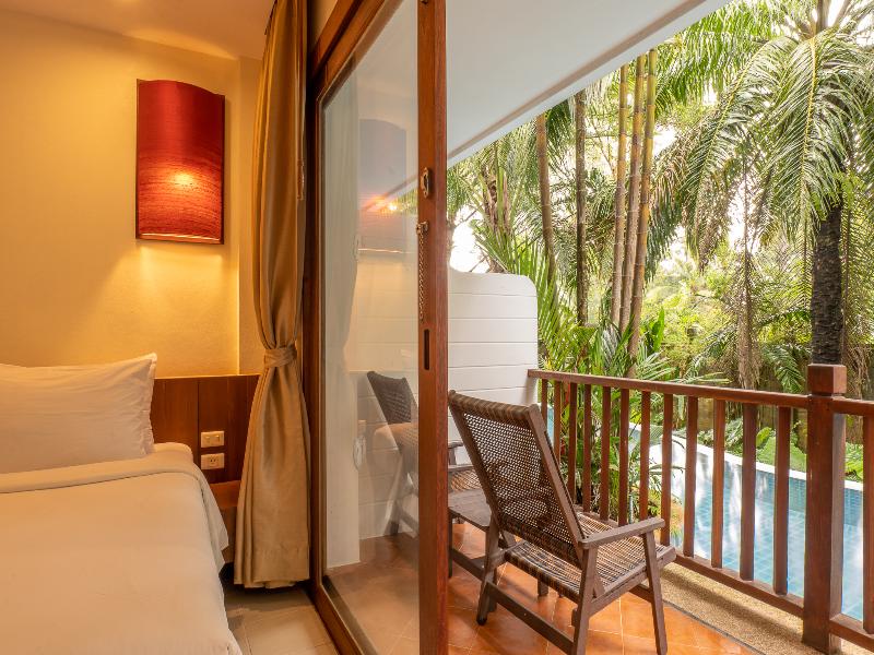 Arinara Beach Resort Phuket - Oda