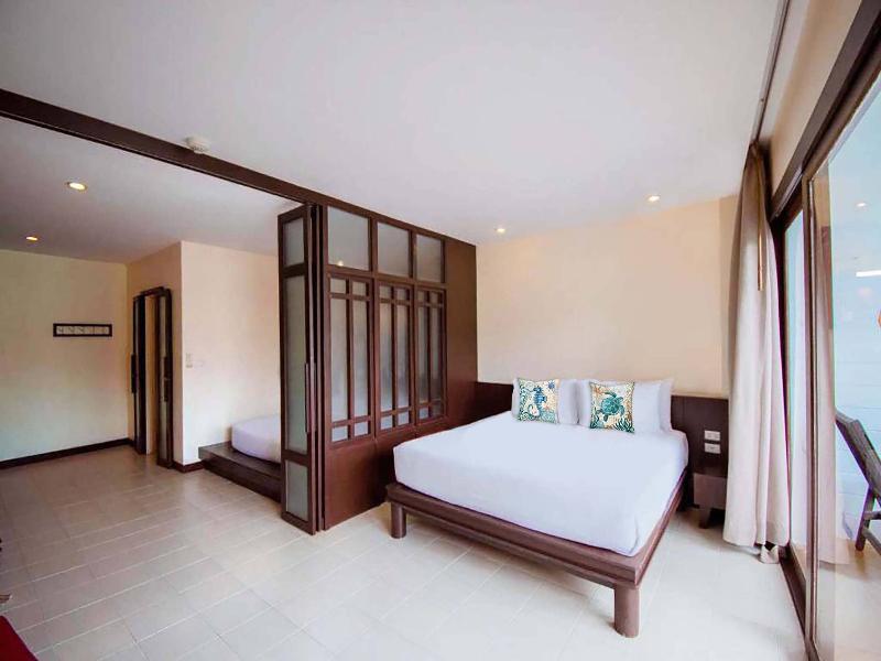 Arinara Beach Resort Phuket - Oda