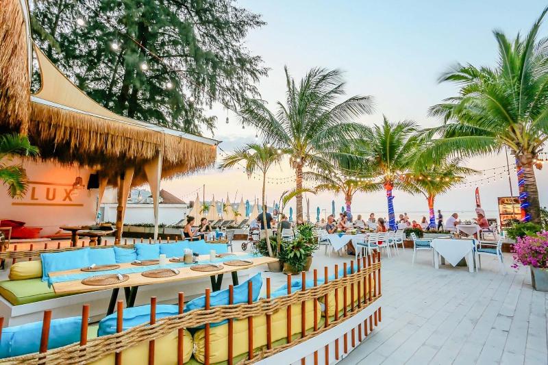 Arinara Beach Resort Phuket - Restoran