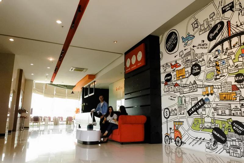 CLOSED FOX Lite Hotel Metro Indah Bandung - Lobi